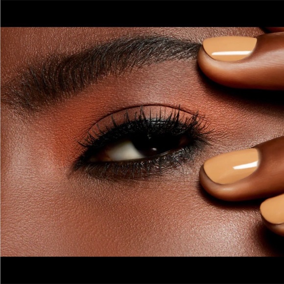 MAC Powder Matte Eyeshadow What Clout - Picture 4 of 8